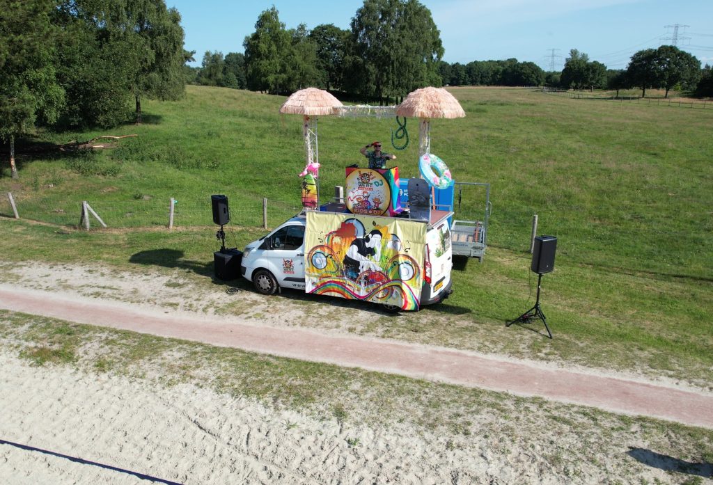 DJ Bus 1